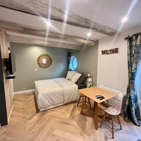 Cocon Cosy Au Coeur Du Vieux Port Apartamento Marselha Exterior foto